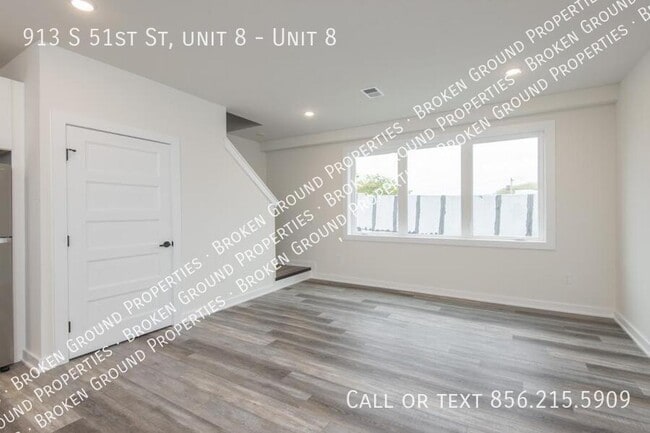 Photo - 913 S 51st St Apartment