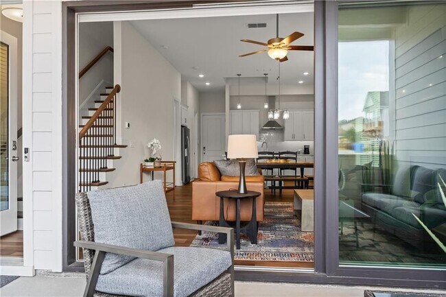 Foto del edificio - 637 Stickley Oak Way