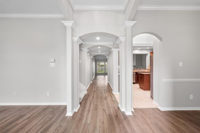Building Photo - 1855 Silent Shore Ct