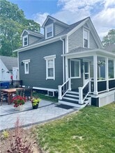 Building Photo - 14 Pearl St