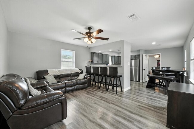 Building Photo - 2020 Audra Ln