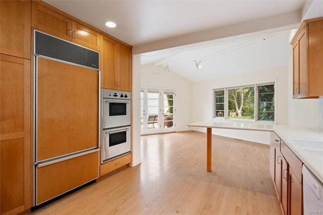 Building Photo - 14052 Davana Terrace