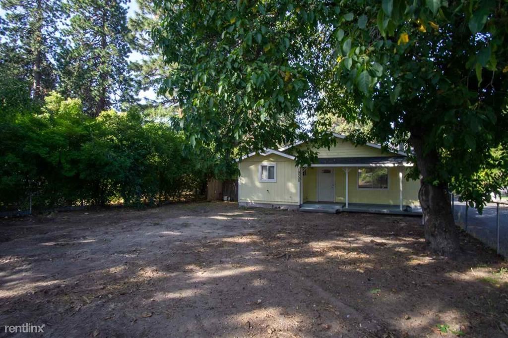 Primary Photo - 3 br, 2 bath House - 19305 Carrick Avenue