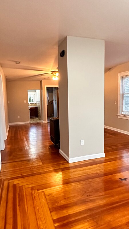 Foto del edificio - 150 Nash Rd