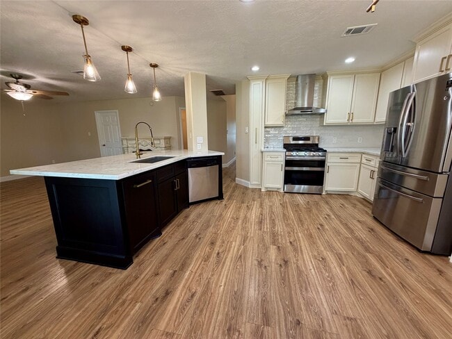 Foto del edificio - 20515 Lantern Springs Ln