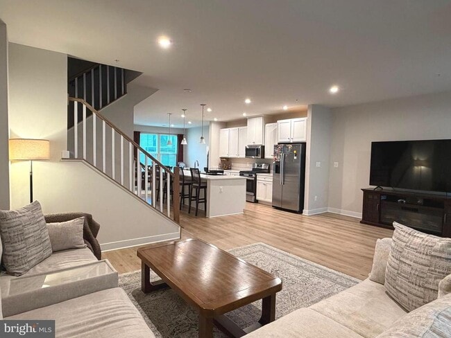 Foto del edificio - 14558 George Carter Way