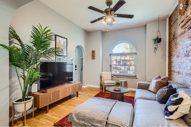 Foto del edificio - 3546 N Humboldt St