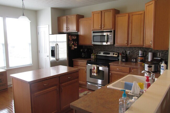 Building Photo - 12649 Hamsel Ln