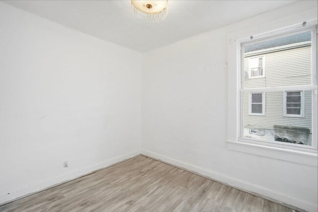 Building Photo - 53 Fremont St