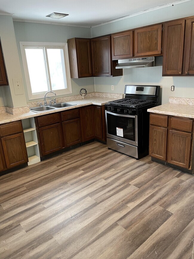 Building Photo - 219 Pleasant View Dr