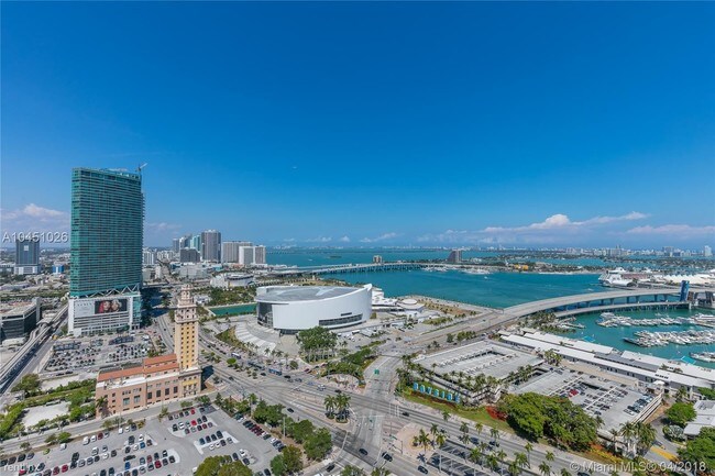 Foto del edificio - 1 br, 1 bath Apartment - 415 NE 2nd Ave