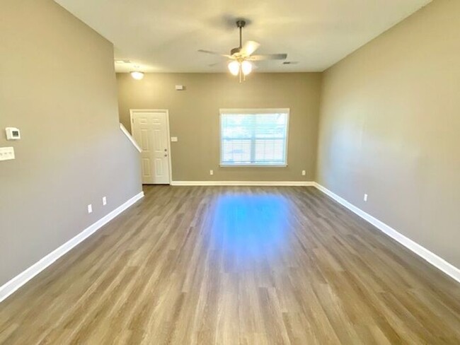 Building Photo - Now Leasing a Brand New 4-Bedroom 2.5 Bath...