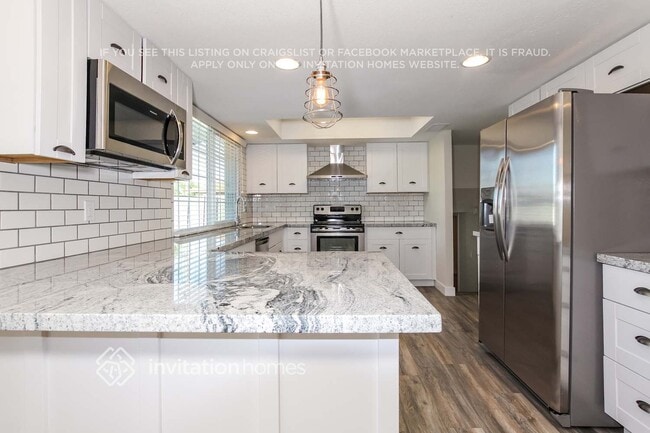 Foto del edificio - 1628 E Fremont Dr