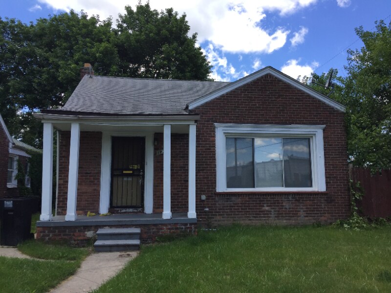 Foto principal - 19035 Edinborough Rd