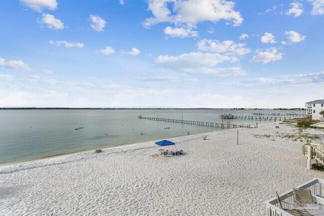Foto del edificio - 1100 Fort Pickens Rd