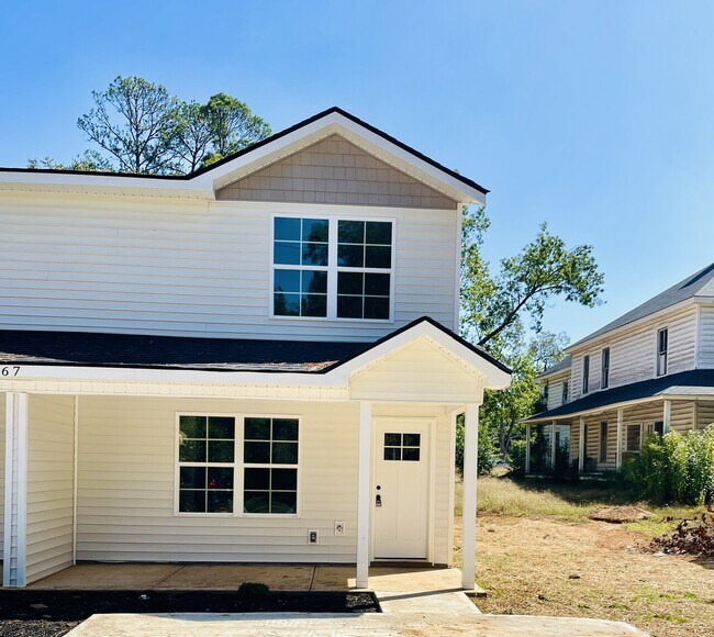 Foto del edificio - 267 Chamblin St  - DUPLEX