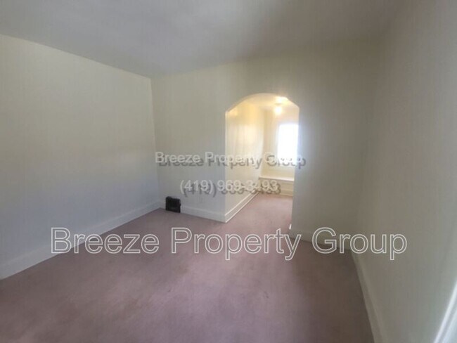 Foto del edificio - 1436 W High St