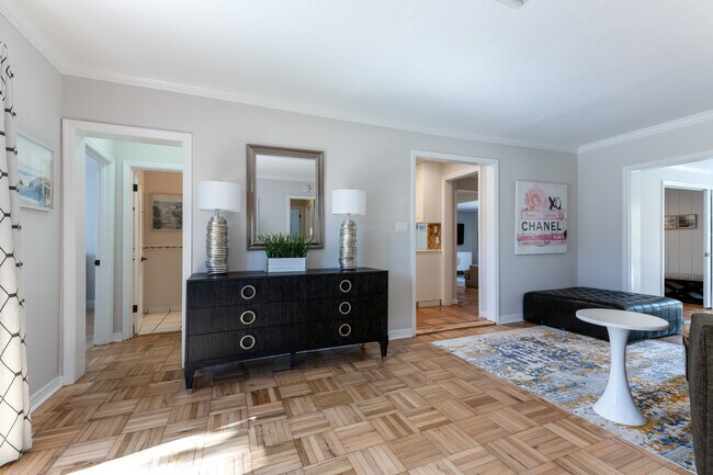 Foto del edificio - 125 Beverly Rd