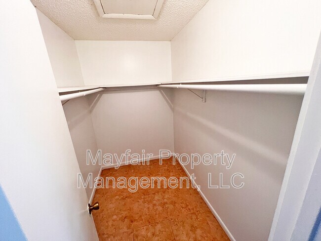 Foto del edificio - 5634 Grant St