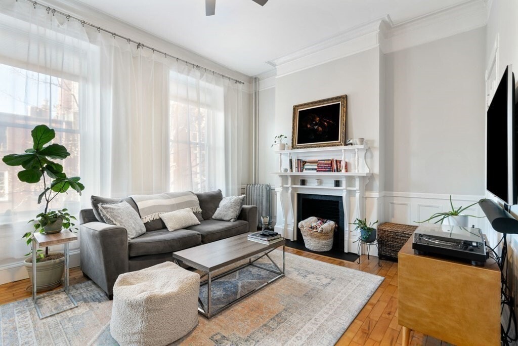 Foto principal - 1411 Washington St