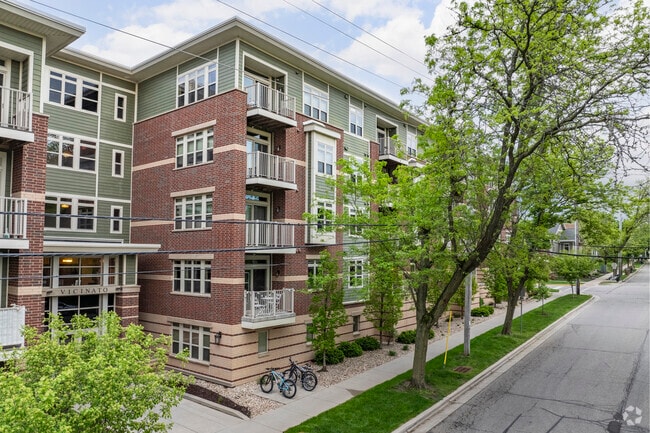 Building Photo - Vicinato