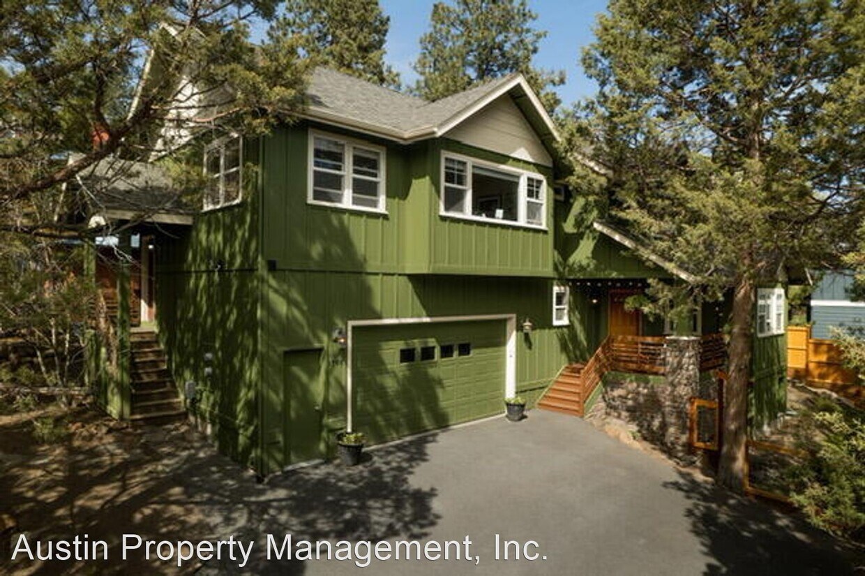 Primary Photo - 3 br, 2.5 bath House - 1760 NW 12th Street...