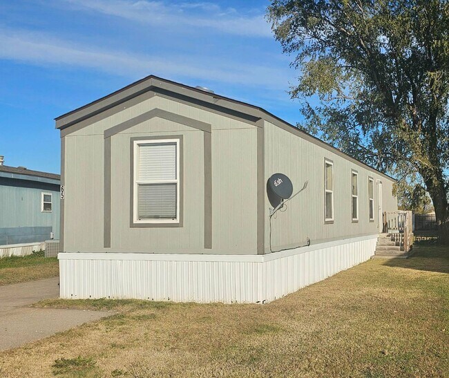 Foto del edificio - 4444 S West St