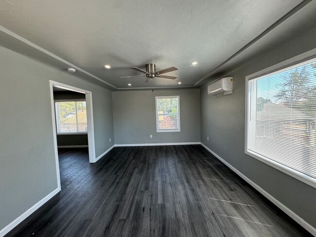 Foto del edificio - 606 Quincy St