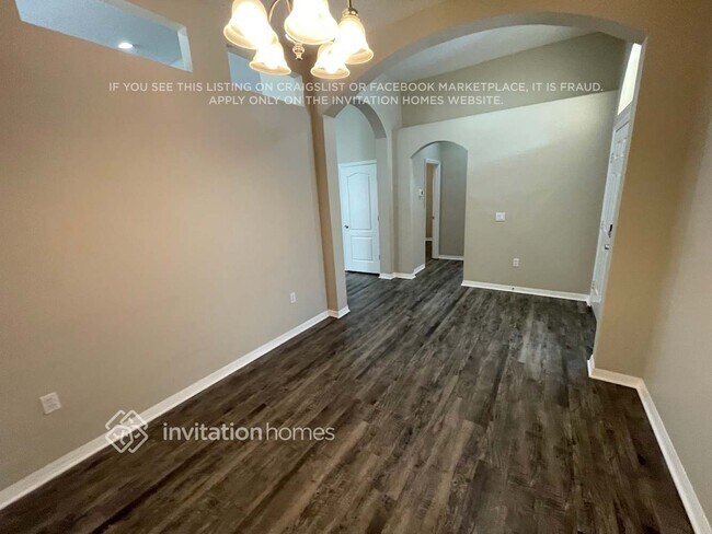 Foto del edificio - 3307 Coconut Grove Rd