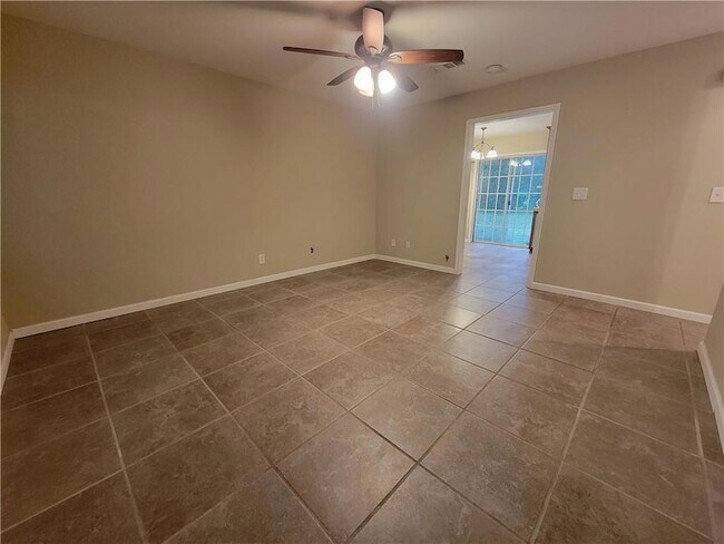 Foto del edificio - 609 Cottonwood St