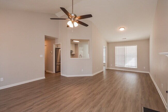 Building Photo - 4886 Buchli Ln