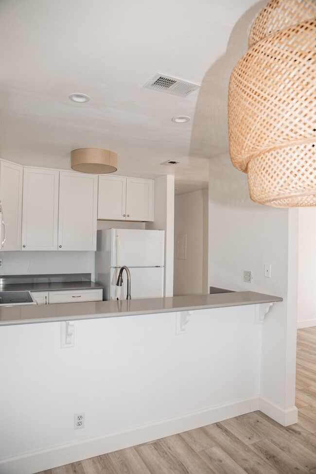 Foto del edificio - 681 Diamond Way