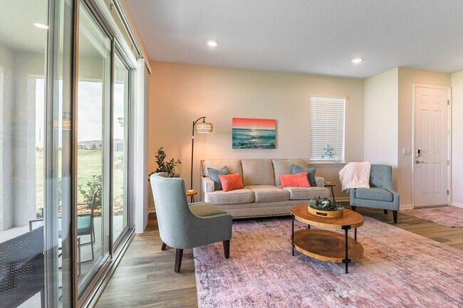 Building Photo - Available April 2026 - Turn Key Furnished ...