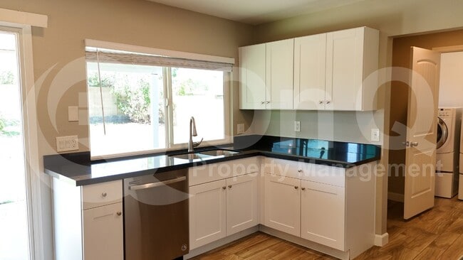 Foto del edificio - 14834 North 21st Pl