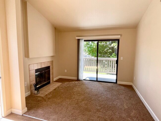 Foto del edificio - 1000 Sibley Apt Homes
