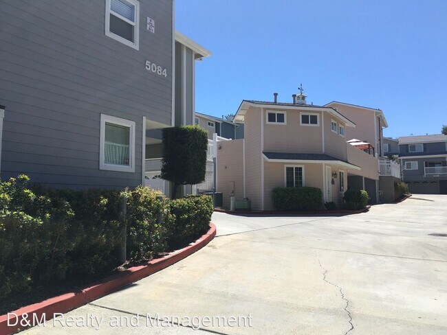 Foto del edificio - 3 br, 3 bath House - 5084 Guava Ave Unit 111