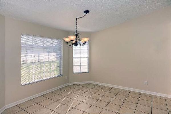 Foto del edificio - 1716 Brandon Trace Ave