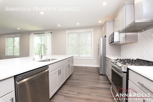 Foto del edificio - 804 Lynwood Ln