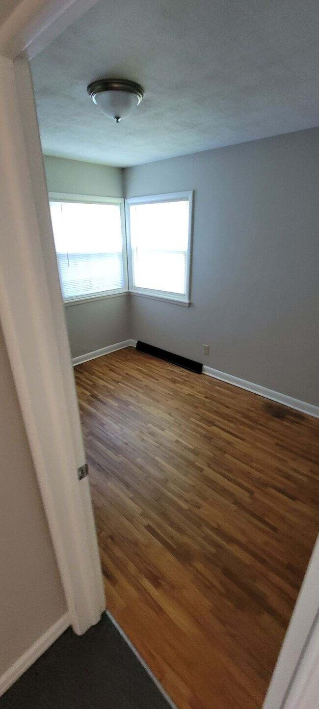 Bedroom 3 - Upstairs - 1615 7th Ave S
