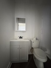 Building Photo - 942 Franklin St