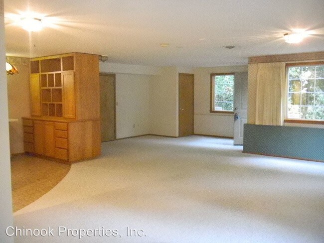 Building Photo - 3280 Olive St