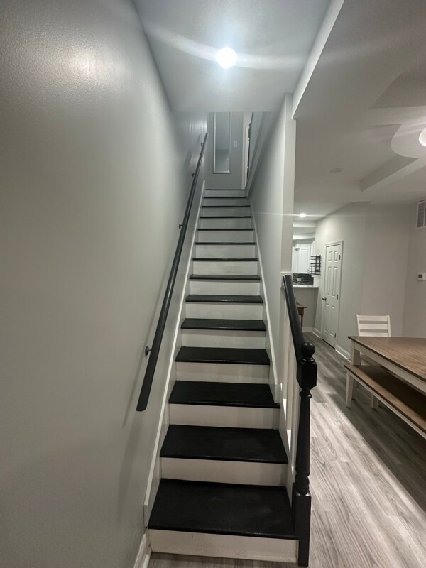 Building Photo - 3026 E Monument St