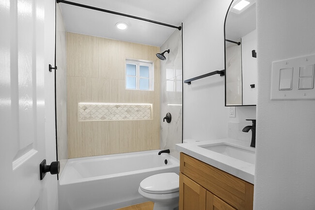 Foto del edificio - 1351 Louden Ln