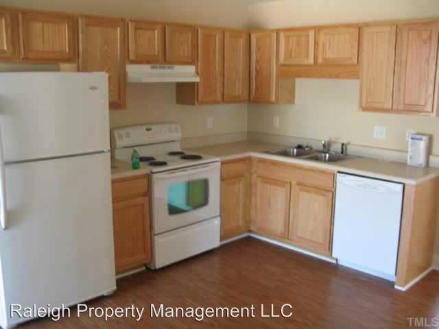 Foto del edificio - 1122 Summerkings Ct