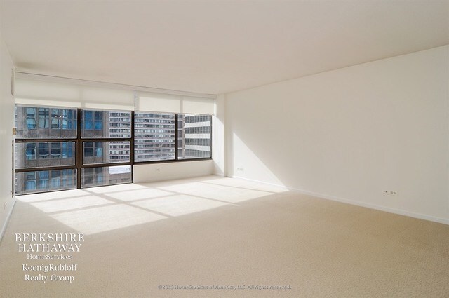Foto del edificio - 230 E Ontario St