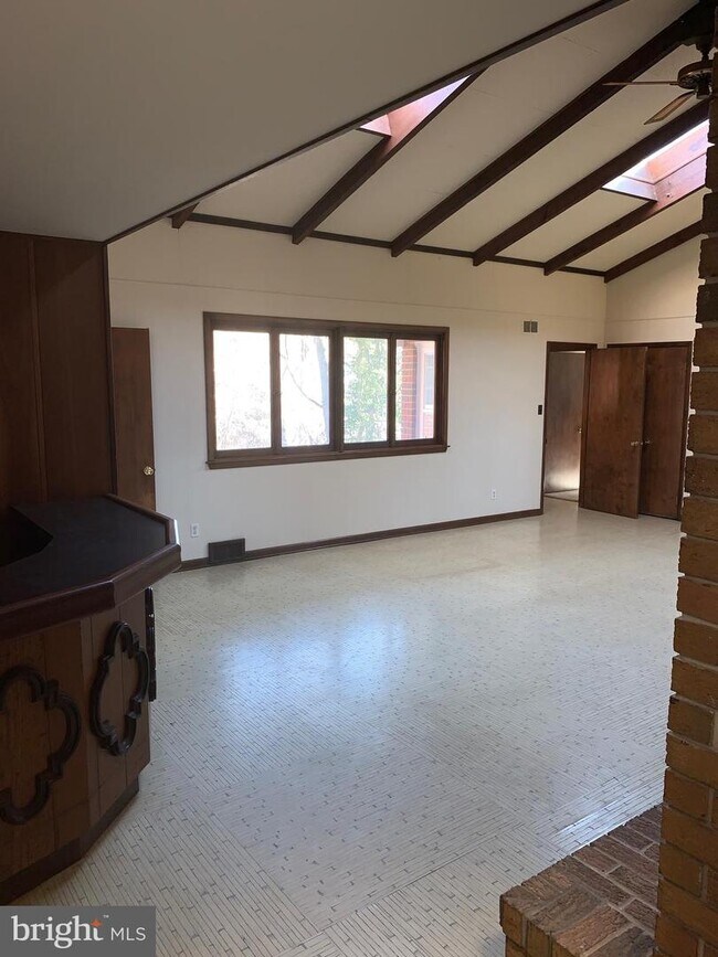 Foto del edificio - 800 Colony Rd