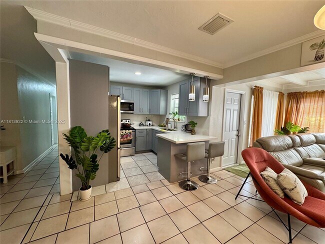 Foto del edificio - 421 SW 31st Ave