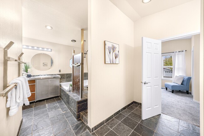 Foto del edificio - 7822 132nd Ave NE