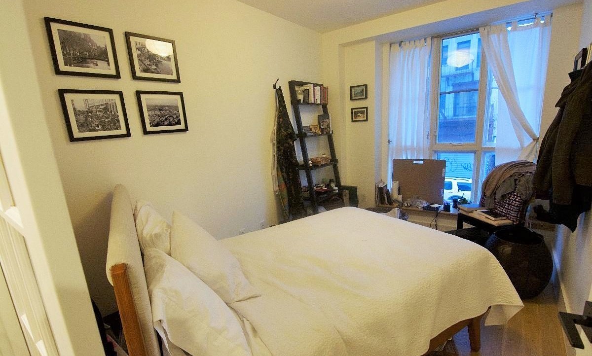 Primary Photo - 830 St Johns Pl