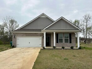 Building Photo - 485 Windemere Lp